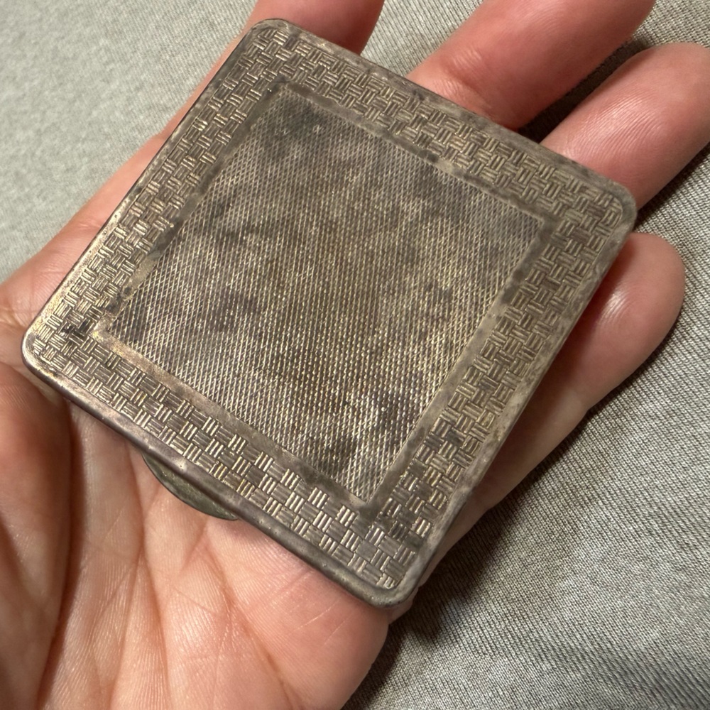 Vintage compact, w/original powder screen, & label from when I purchased item